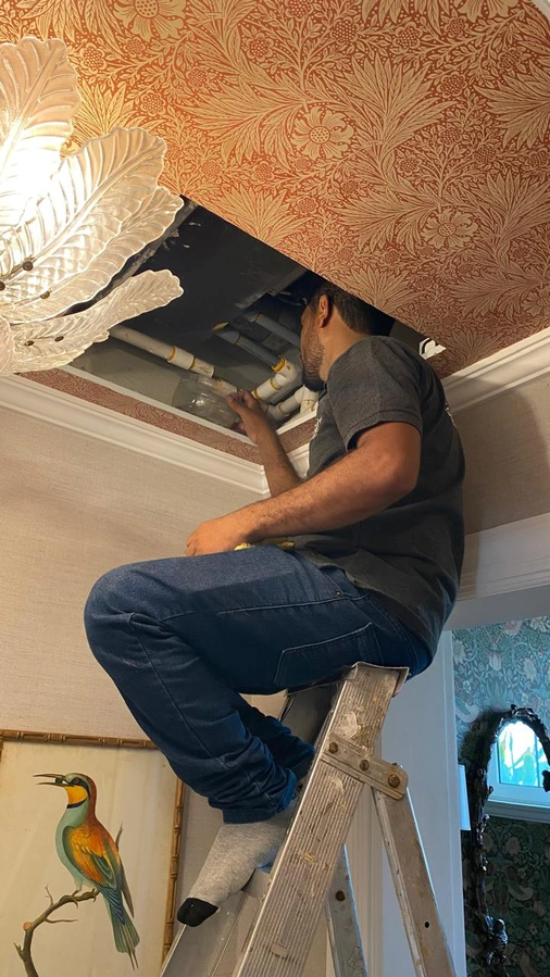 عمل من أعمال سيف المتطورة 30